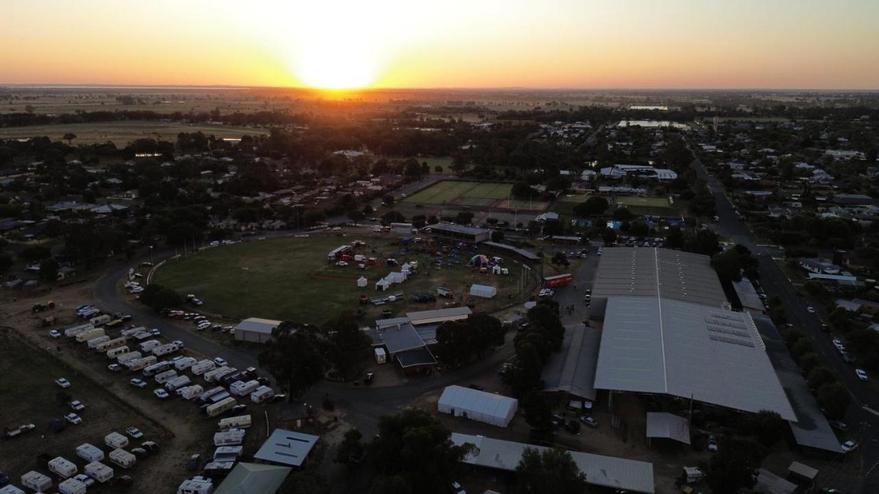 Tatura Country Motel Luaran gambar