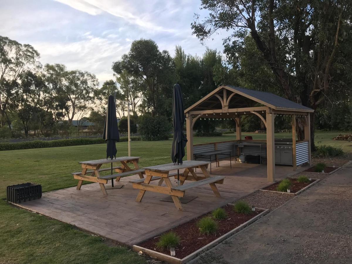 Tatura Country Motel Luaran gambar